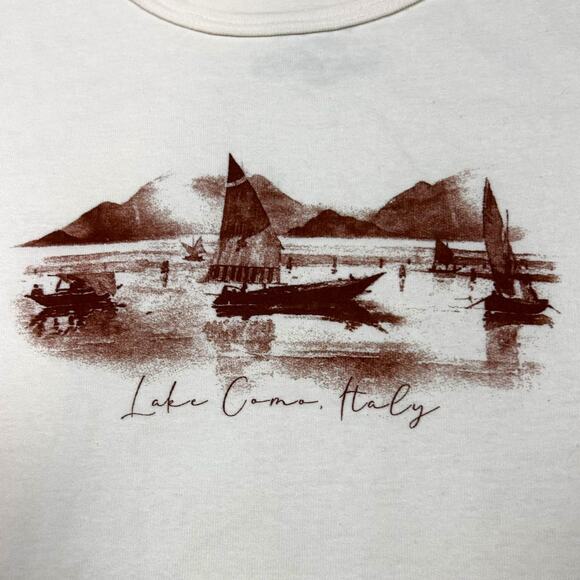 Pacsun Crop Top Tee Lake Como Italy T-Shirt Cream White size Medium Short Sleeve - Picture 2 of 4